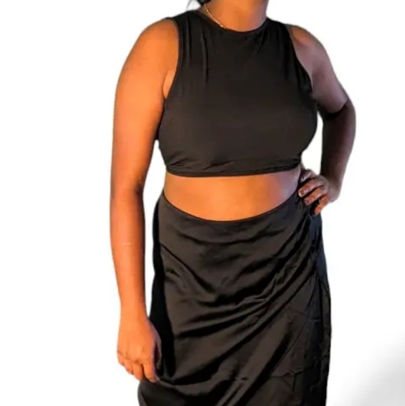 Tie Backless Black Top - Picture 1 of 3